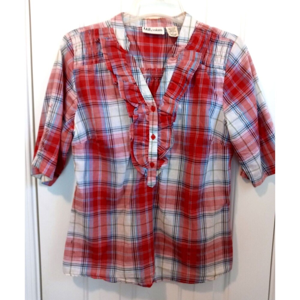 Millenium 100% Cotton Red Plaid Size Medium Short Sleeve Western Classic Button